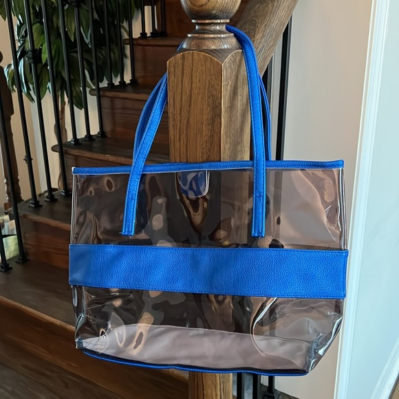 2 Piece Stadium Bag/Tote 2 Handles with Magnetic Closure. Zippered Second Bag - Picture 3 of 7